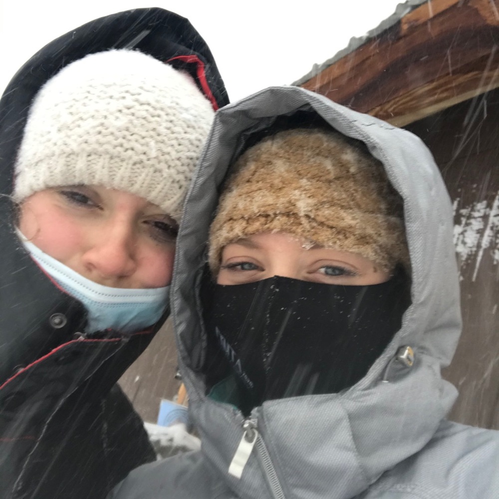 Meet your Posher, Mila